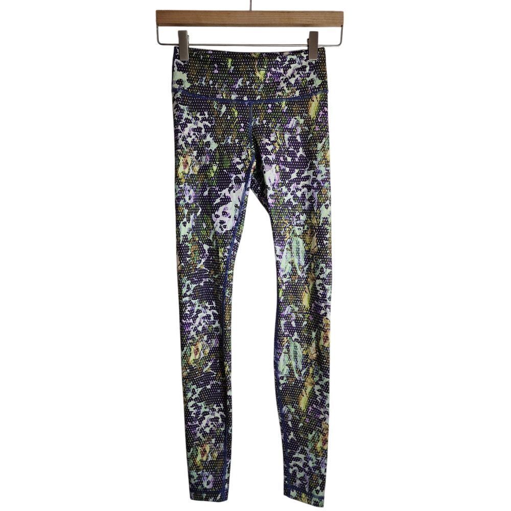 Lululemon Leggings Women's 2 Wunder Under Floral‎ Sport Yoga Pants